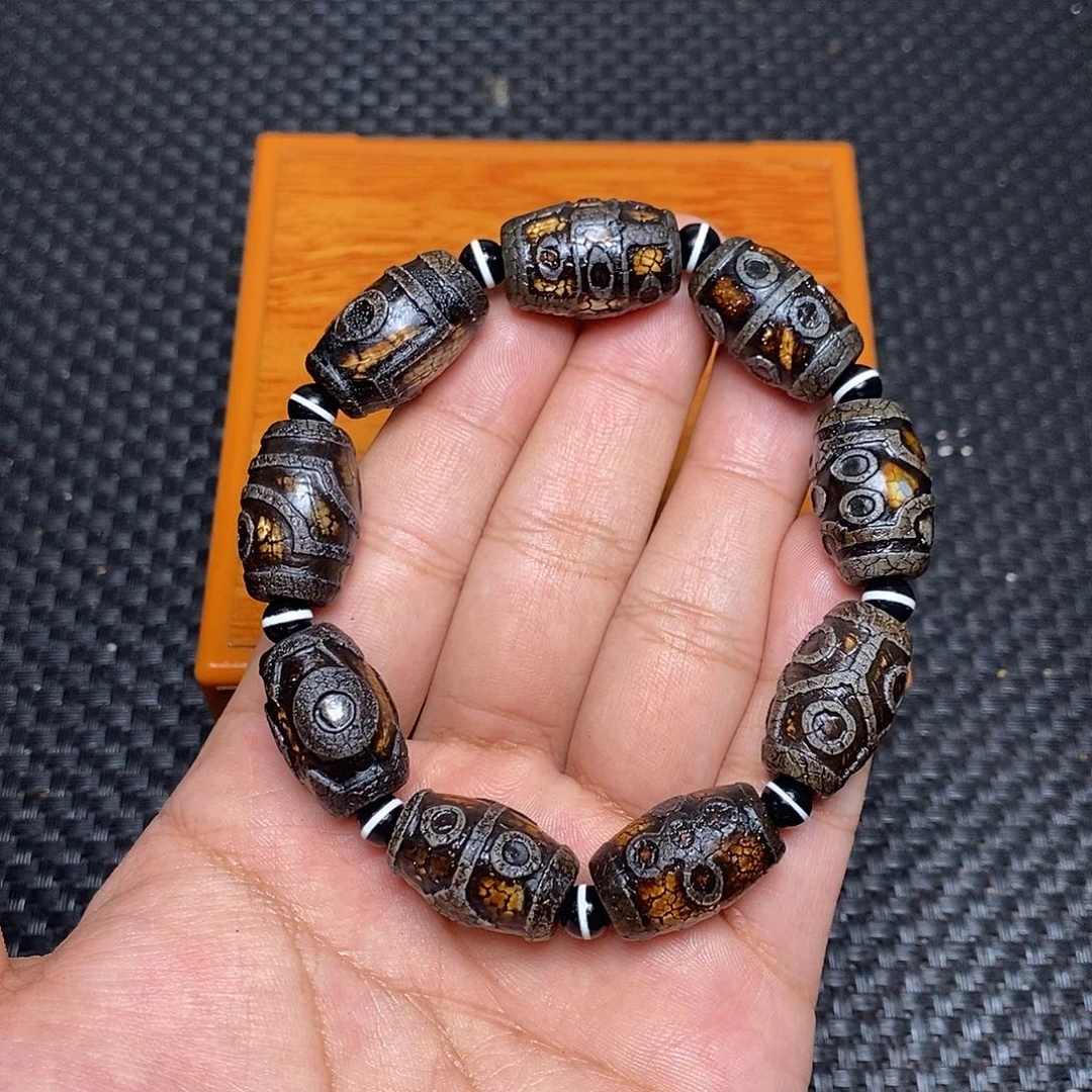 王***明玛瑙/玉髓未镶嵌手链