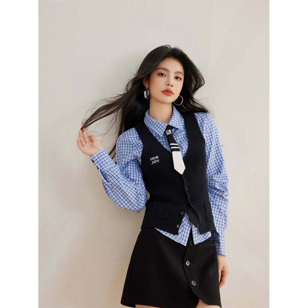 两件套装日系学院风短款外搭针织马甲背心毛衣+蓝格纹衬衫女【D】