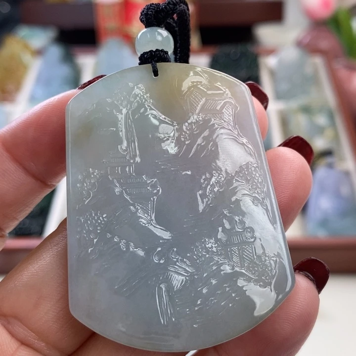 翡翠未镶嵌颈饰翡翠