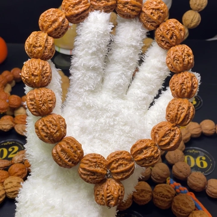 《***》文玩核桃手串龙脊