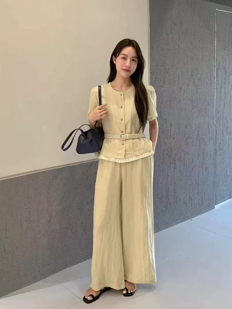 Datou 韩系设计感拼接百褶边小衫5111