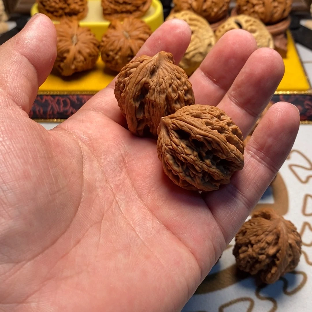 懐****文玩核桃把件全品虎头