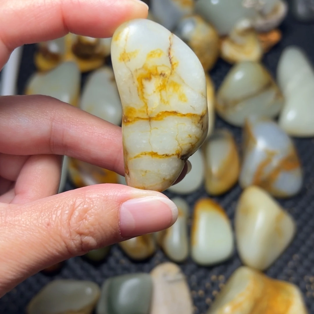 和田玉未镶嵌挂件52