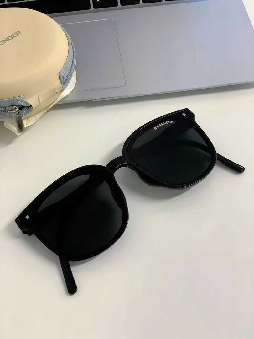 念希麻麻     眼镜
