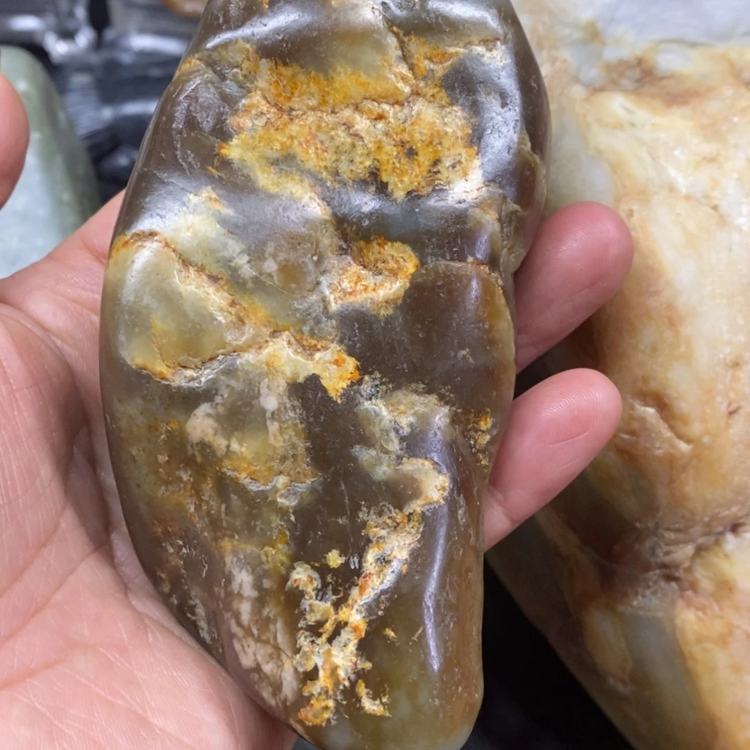 未镶嵌和田玉（糖玉）挂件用****3