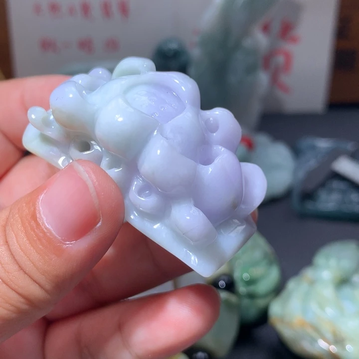 翡翠未镶嵌颈饰保真天然A货翡翠