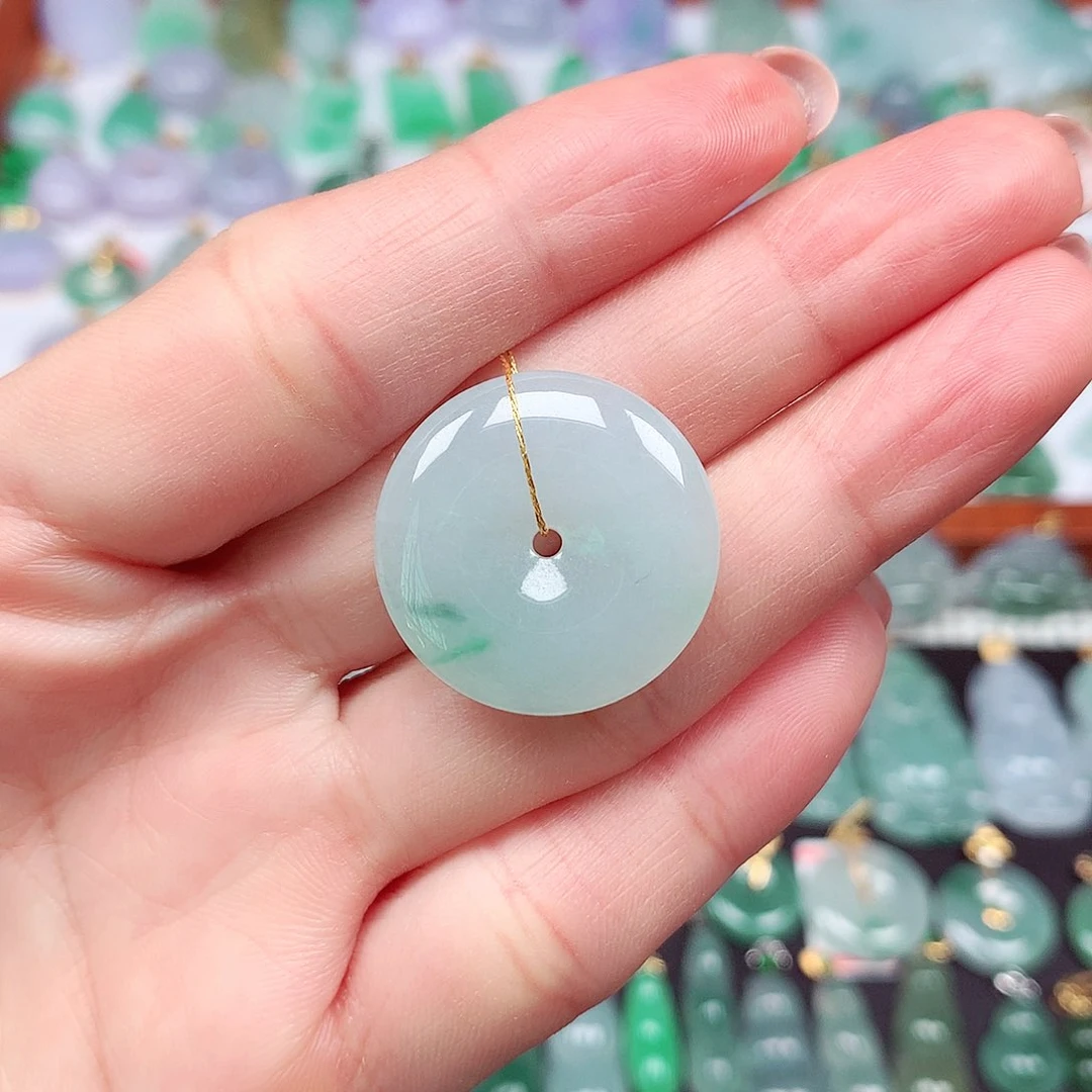 翡翠颈饰未镶嵌天然翡翠A货