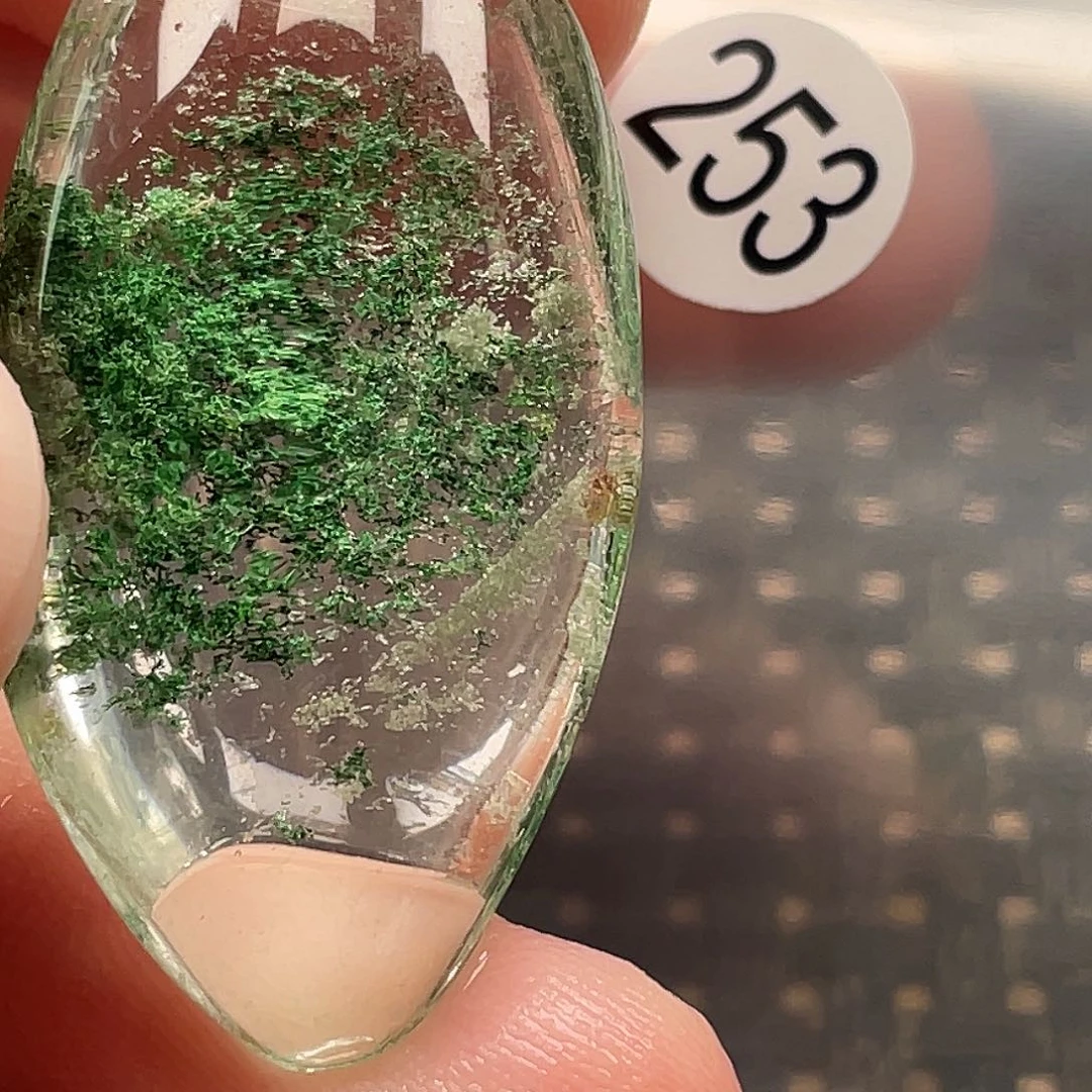 往***风水晶未镶嵌颈饰天然