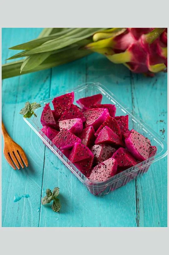 红心火龙果切/一盒300克左右