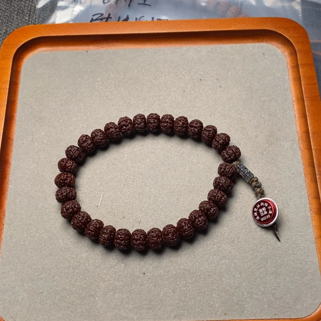 金刚菩提吊坠老树王