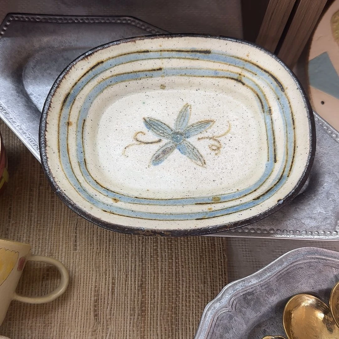 茶盏哈哈哈哈哈好好笑