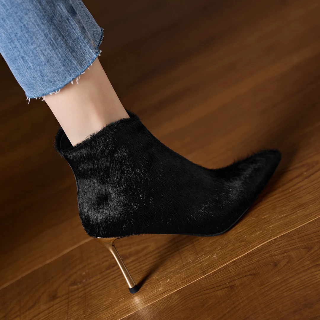 小个子增高8cm~马毛靴子女秋冬2025新款尖头细跟短靴女高跟及踝靴