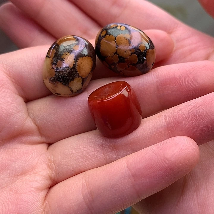 炒***冬玛瑙/玉髓未镶嵌原矿