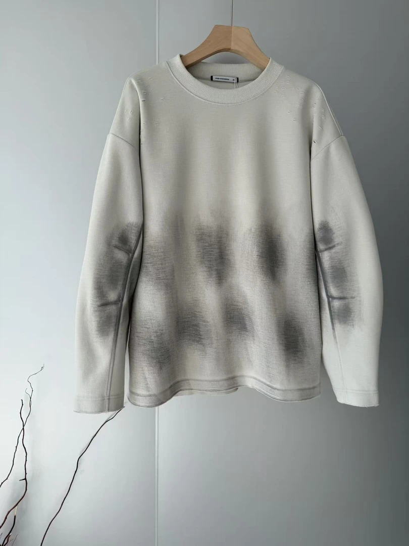 秋冬圆领男士时尚休闲百搭卫衣上衣冬季长袖宽松型印染套头设计