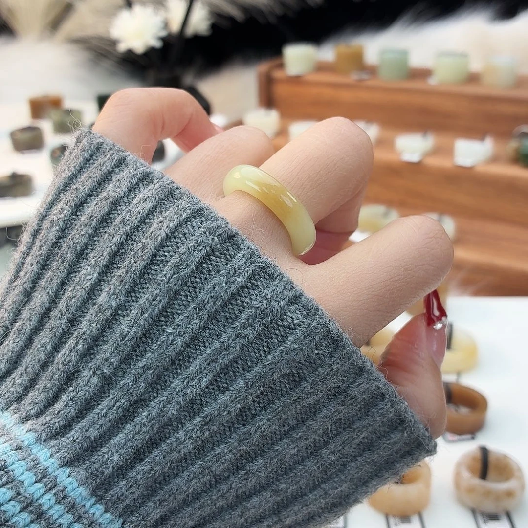 和田玉未镶嵌戒指i4一口糖圆条17.6mm