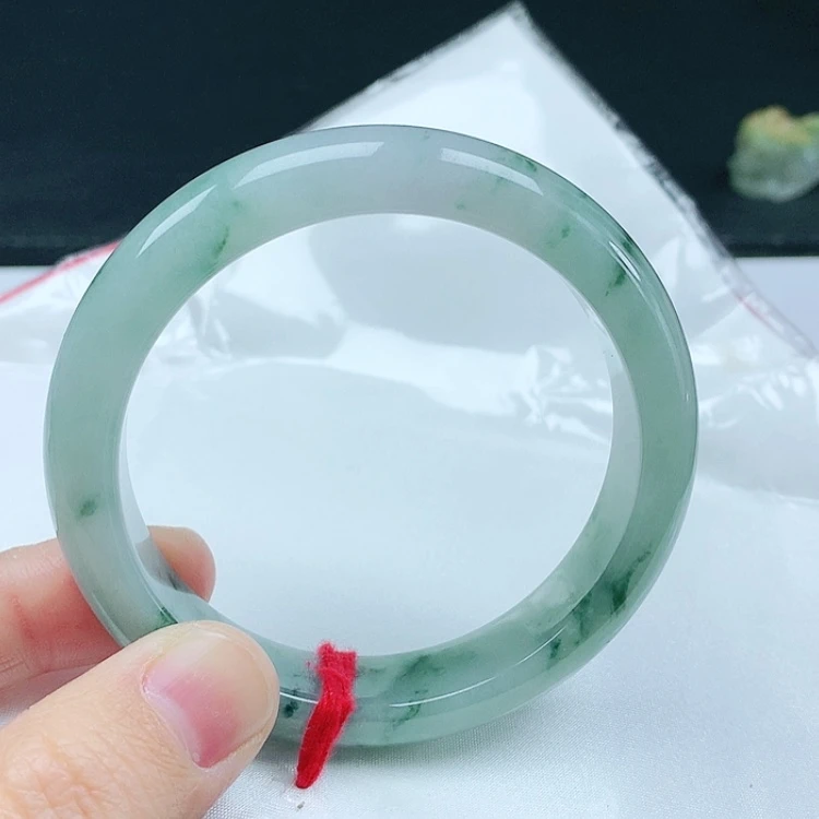 【闪购商品】翡翠手镯未镶嵌天然翡翠手镯