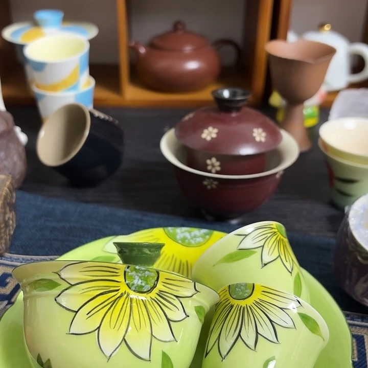 佳 佳巨次哭了 哭哭屡屡屡屡播