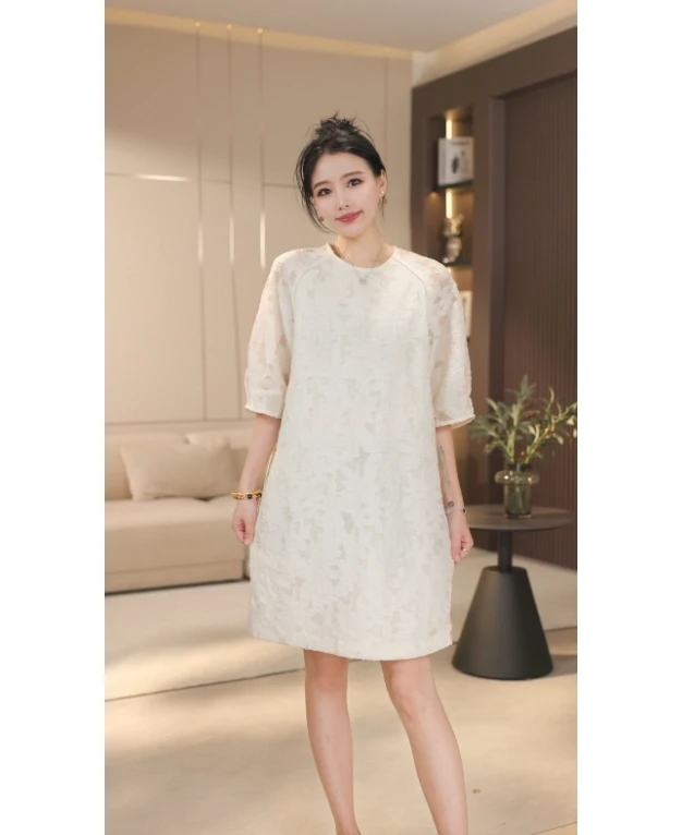 【晓卓专属】时尚气质不规则提花蕾丝宽松圆领连衣裙