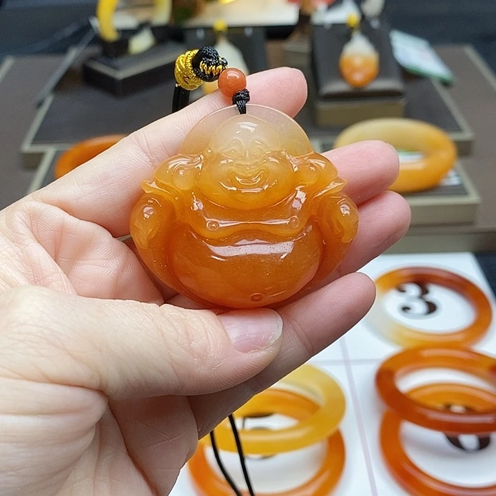 石英质玉（黄龙玉）未镶嵌吊坠