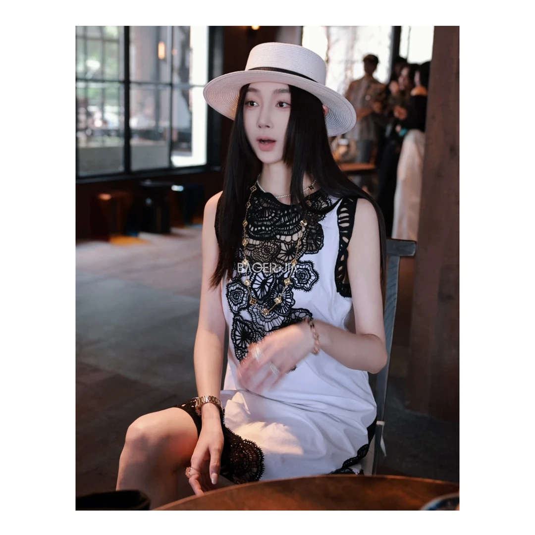 22-宝儿家含幂BE38425103春季款穿搭重工水溶蕾丝拼接无袖连衣裙