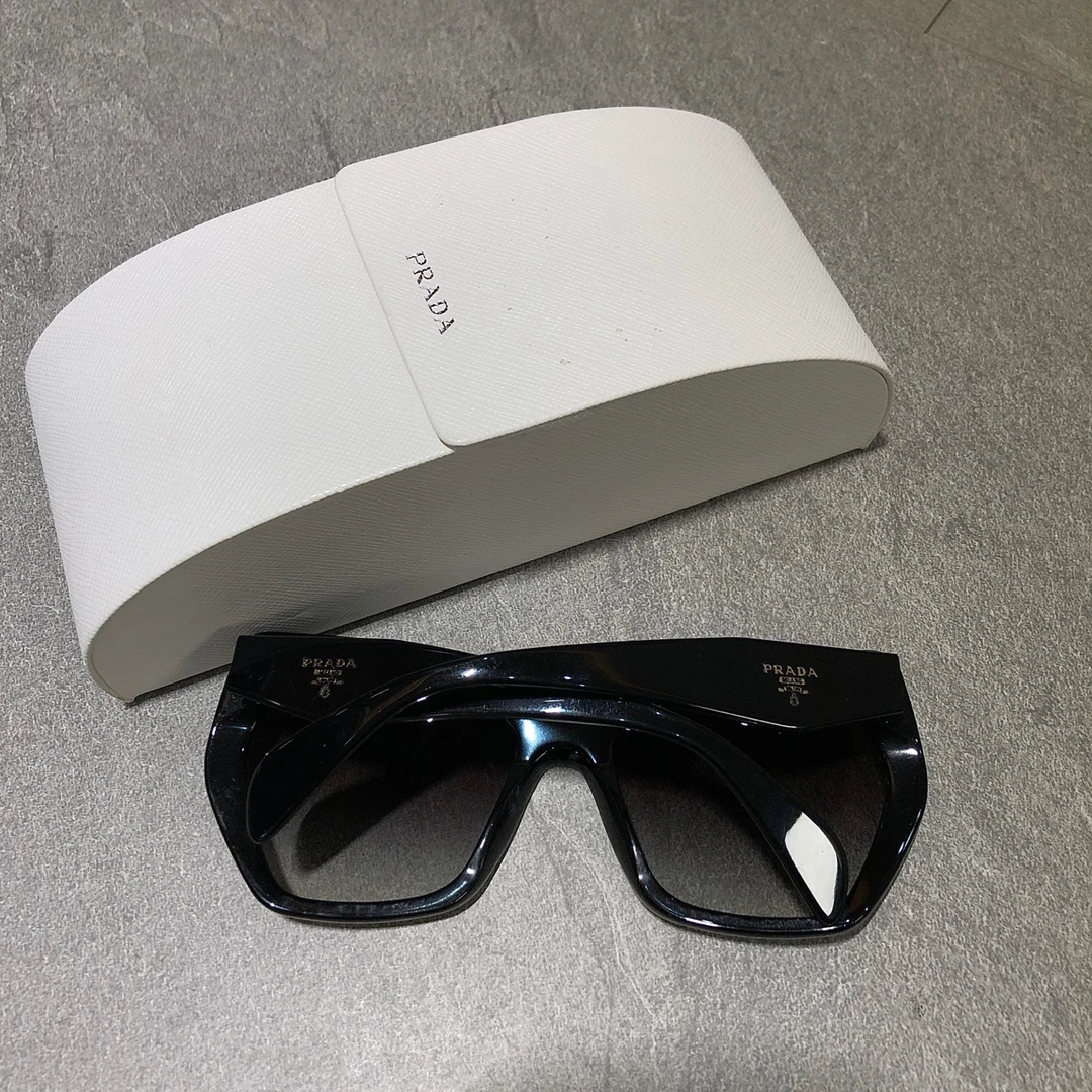 99新 Prada/普拉达 安洁利严选/成色看直播 墨镜/GSS28617