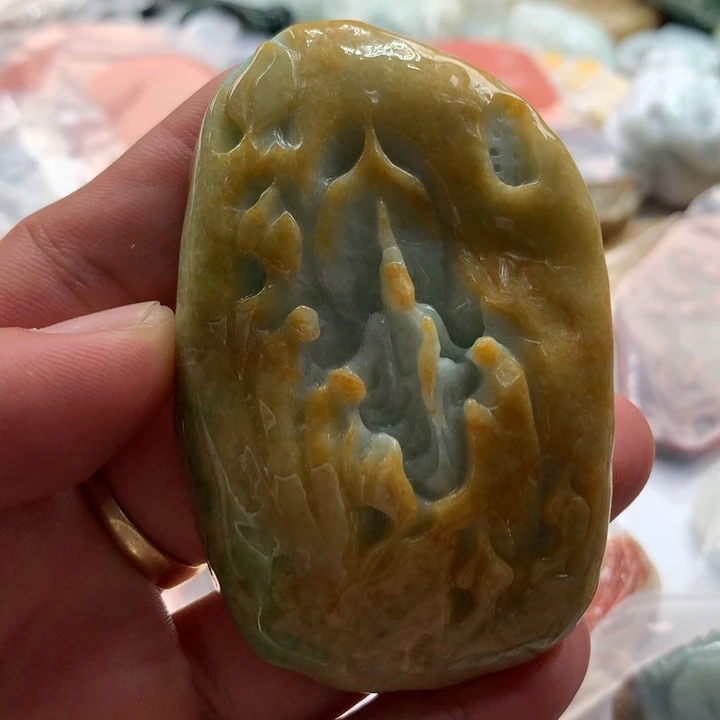 翡翠未镶嵌颈饰保真天然a货翡翠