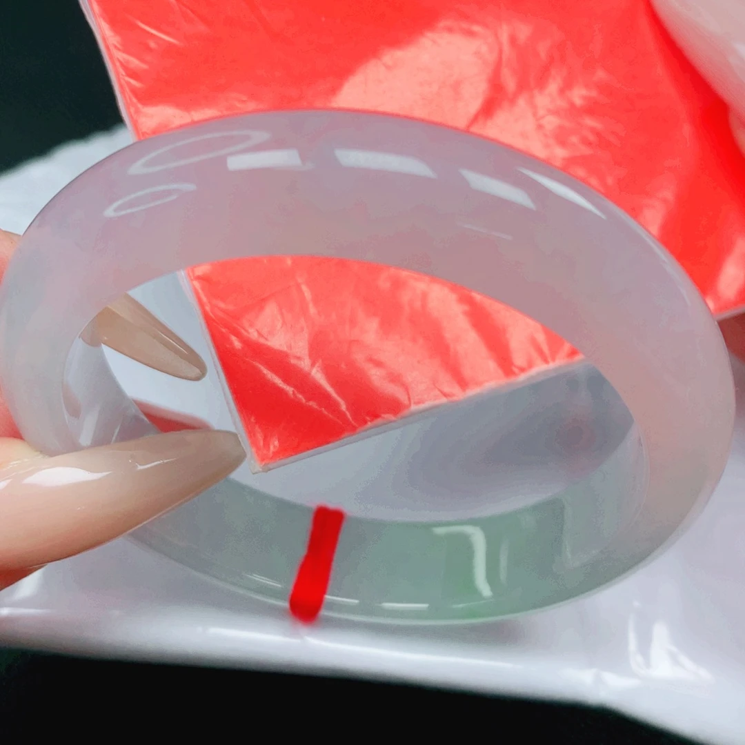 翡翠未镶嵌手镯59