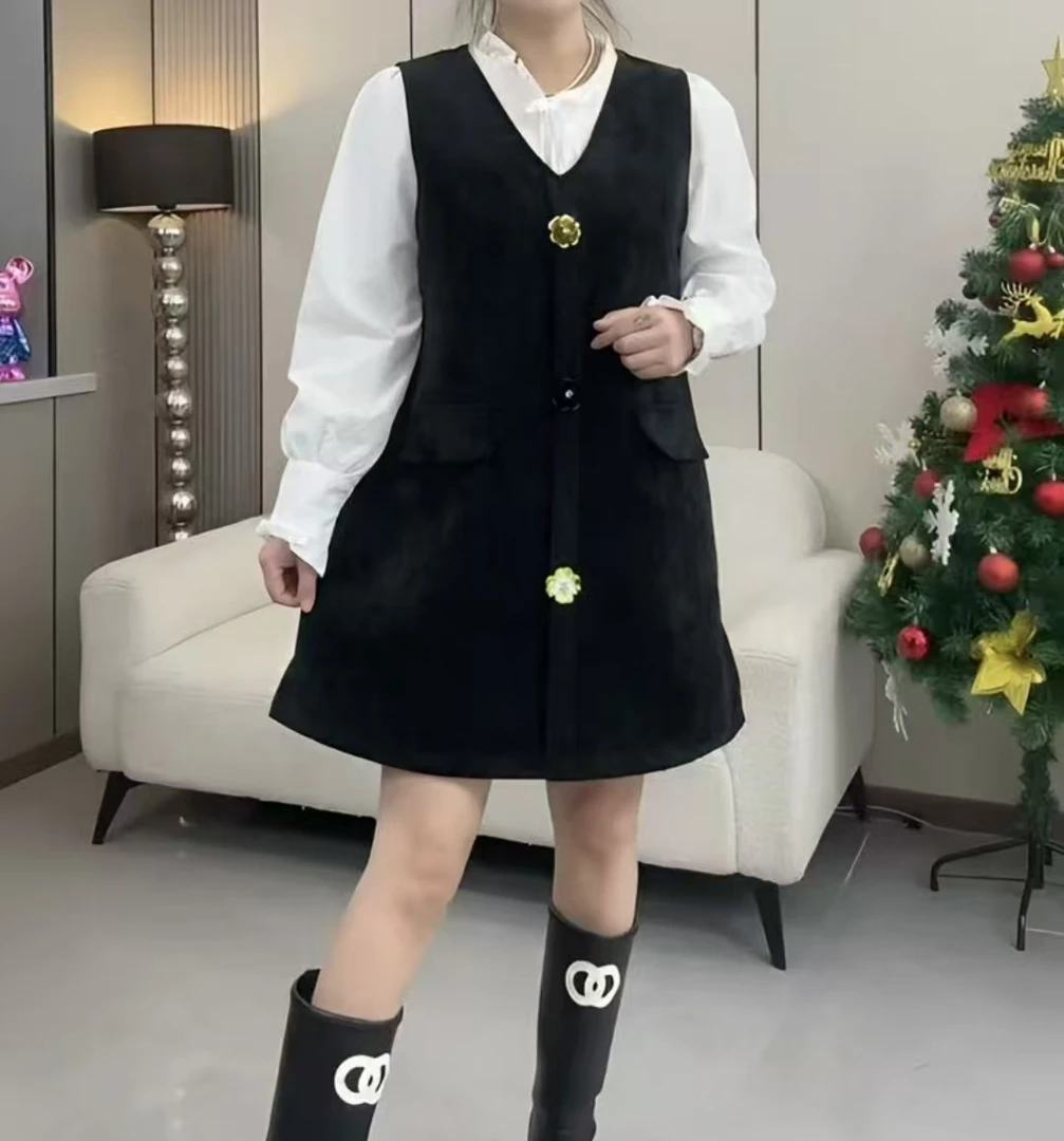 2025年秋冬季新款miu系连衣裙+衬衫打底两件套2961