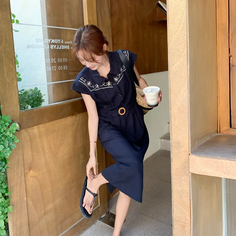 简约韩系通勤风连衣裙2025夏季新款小众设计感收腰显瘦松弛感裙子