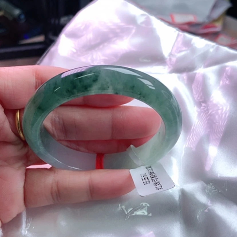 【闪购商品】翡翠手镯未镶嵌，
