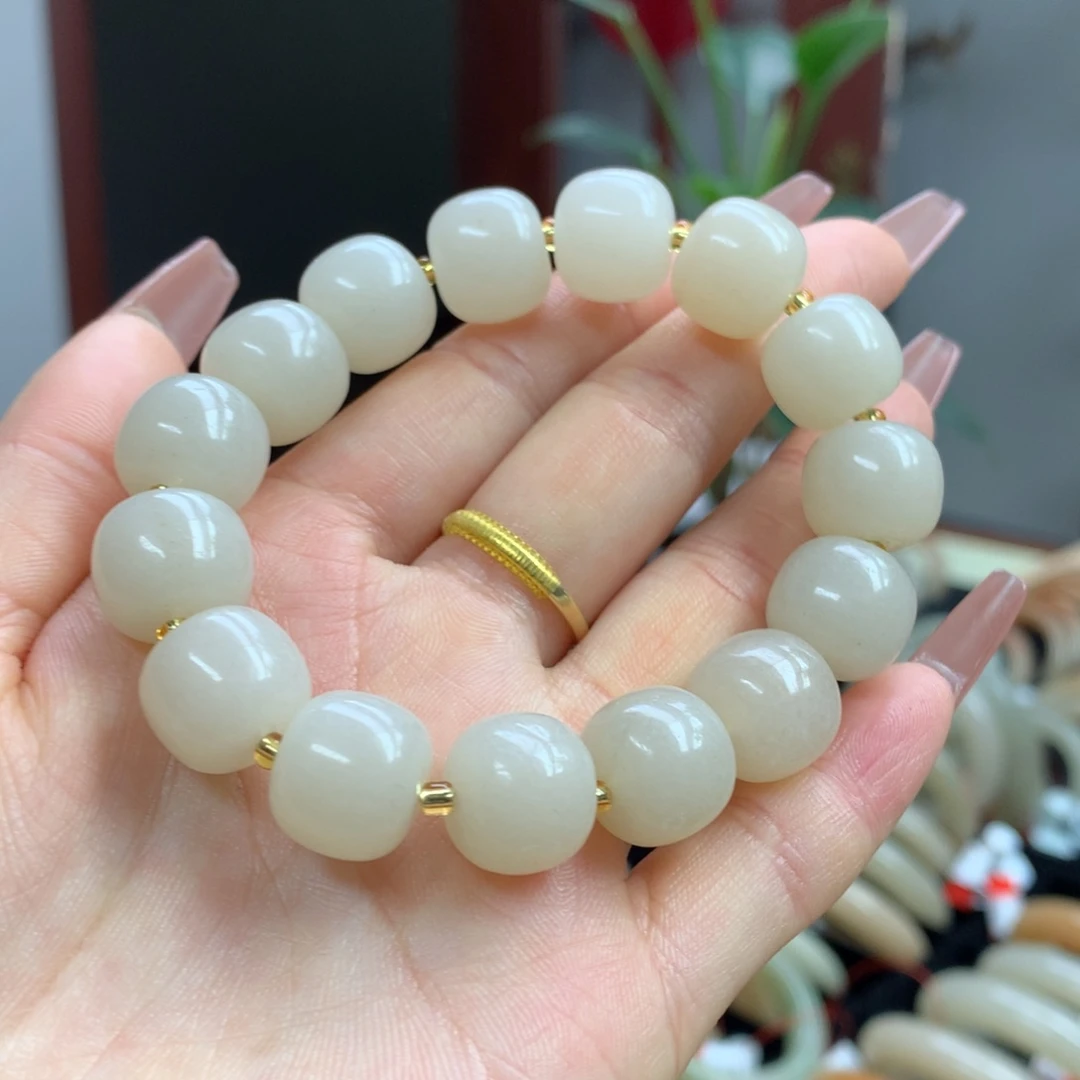 石英质玉串未镶嵌