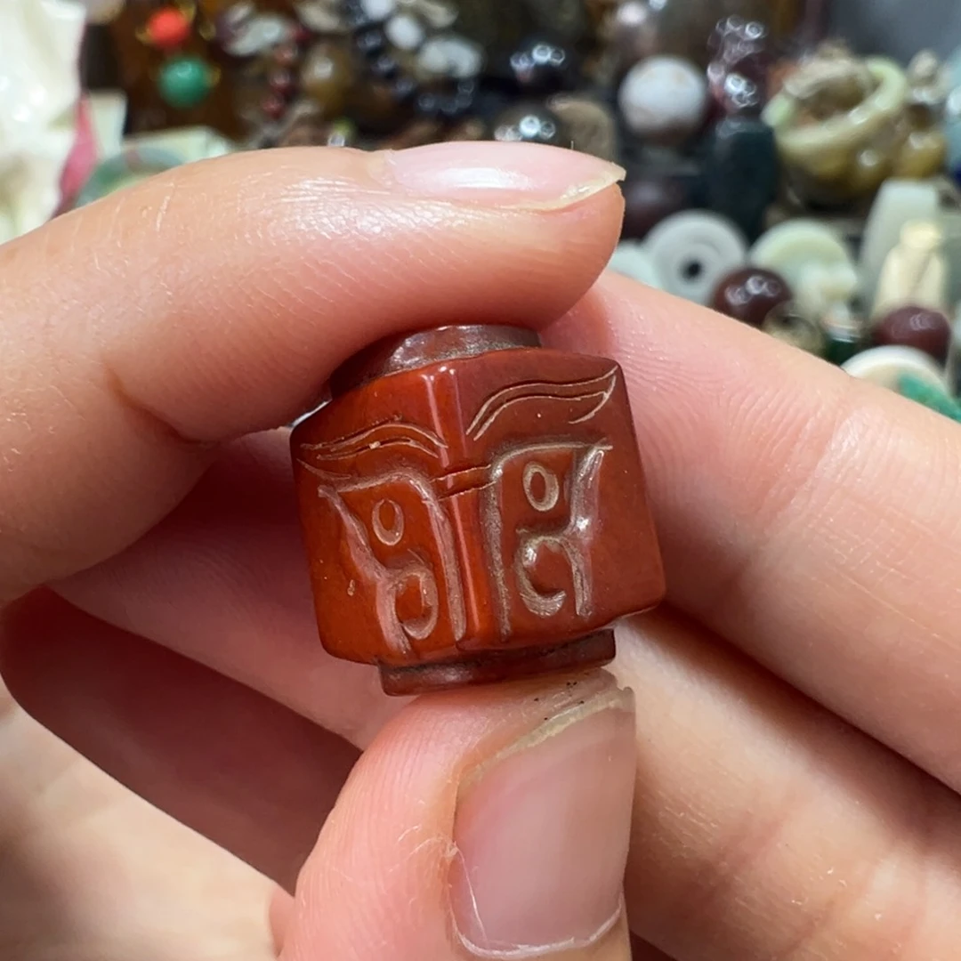 玛瑙/玉髓做工精致大方精致大方精致合金