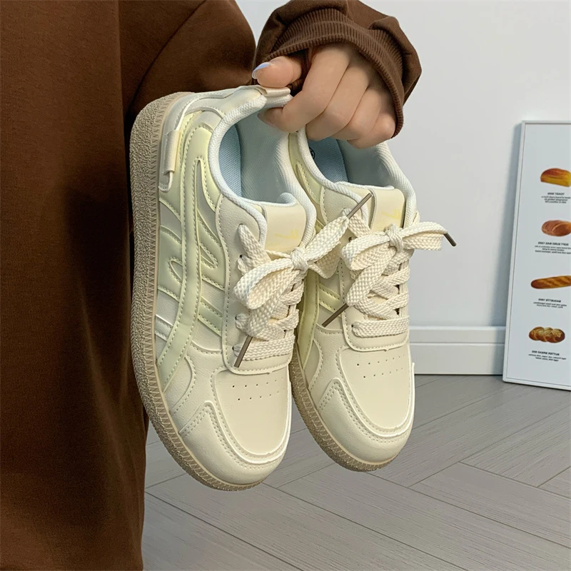 回力女鞋百搭小香风休闲鞋浅口高颜值春季新款网红ins颜值德训鞋