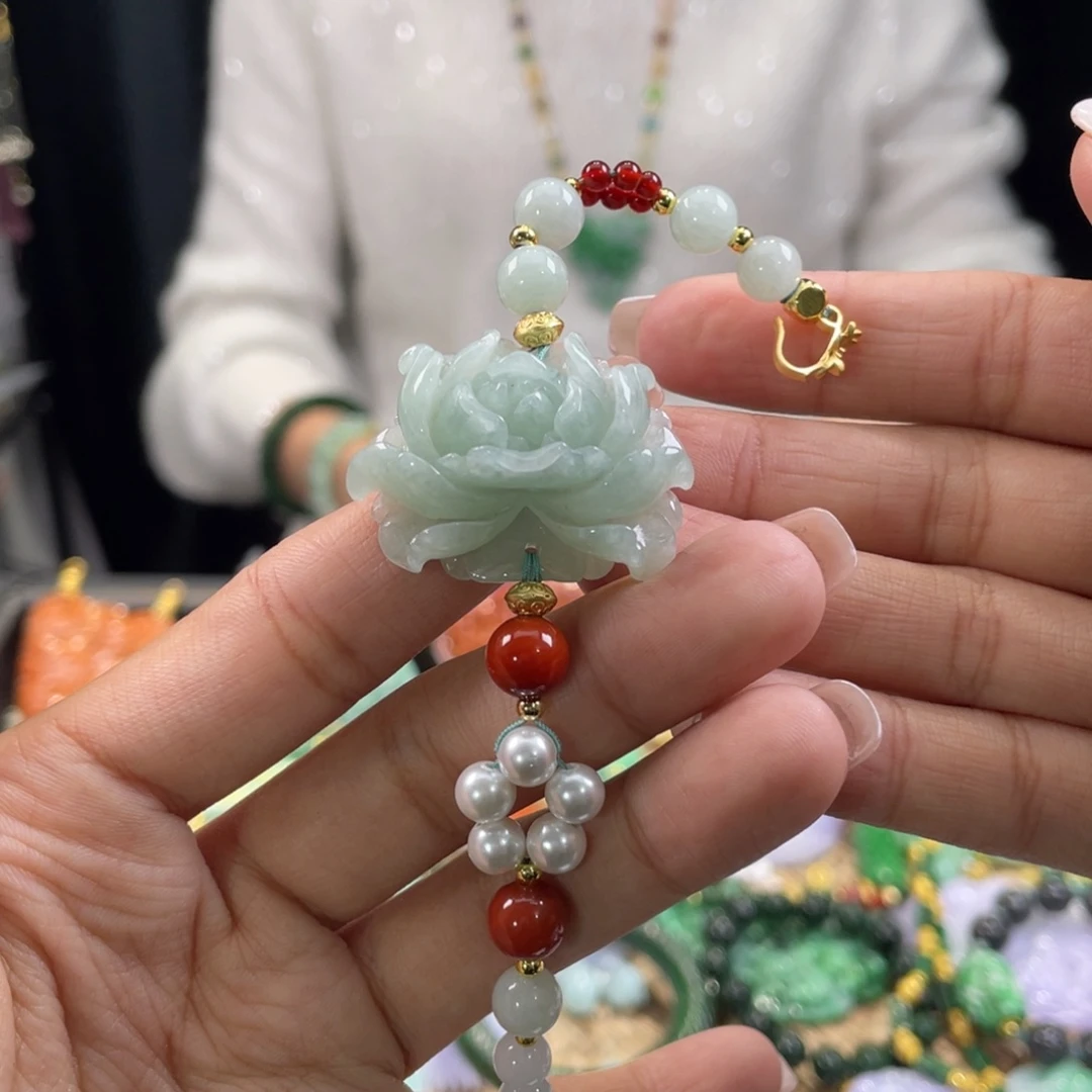 翡翠挂件未镶嵌代编织