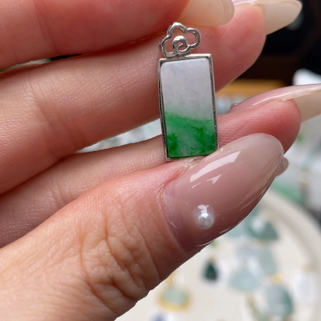 翡翠银S925镶嵌吊坠(不含链)