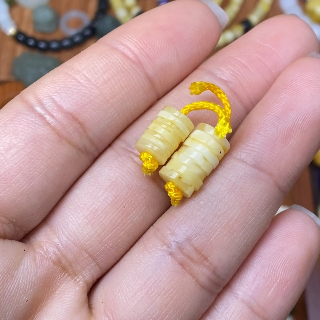 琥珀未镶嵌手链微瑕