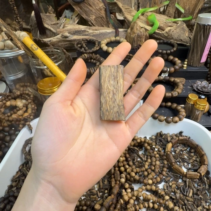 不***置沉香碎屑沉香海南沉香牌6克