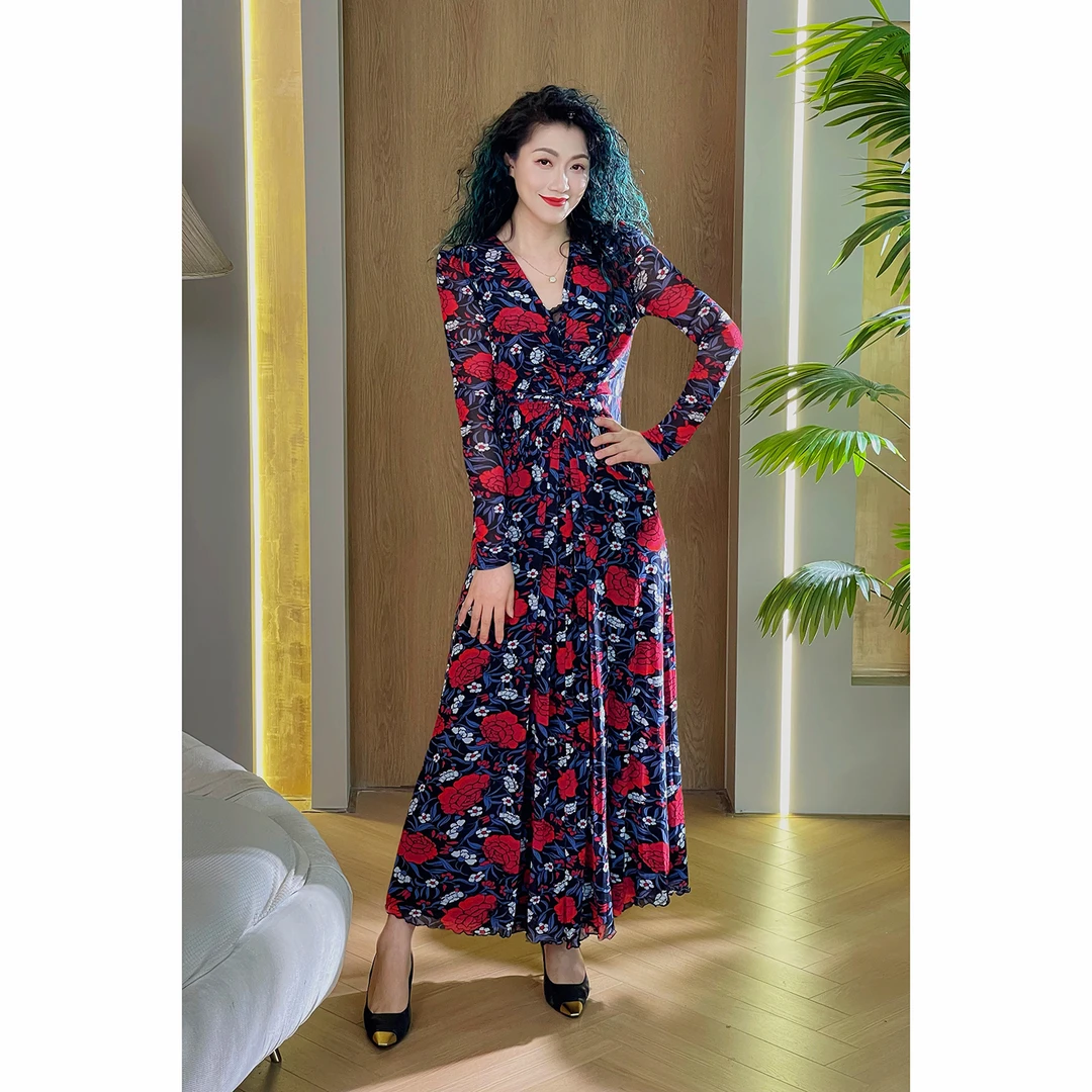 六丑【玫瑰故事】新款时尚气质红玫瑰印花弹力网纱连衣裙406LYQ0515