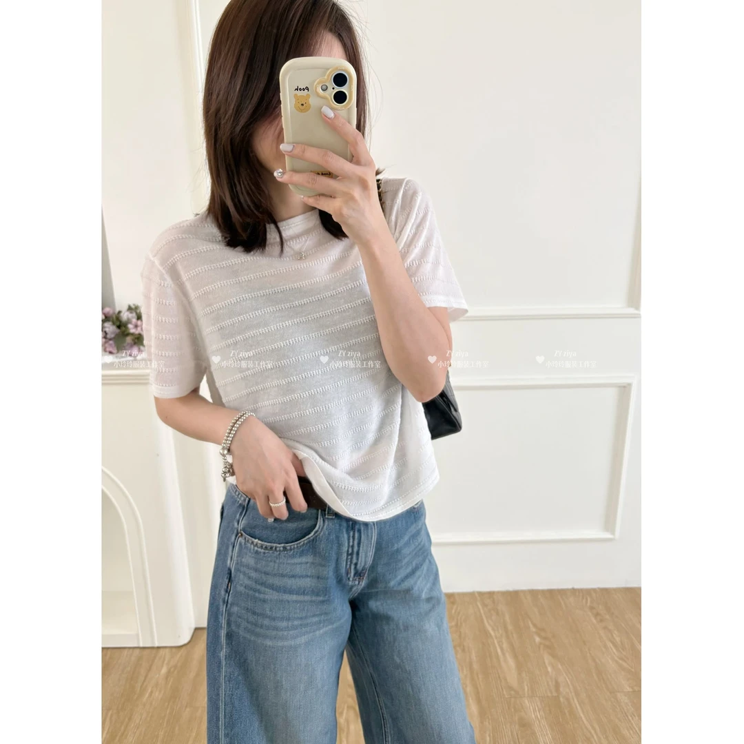 设计立体线绣针织衫7216