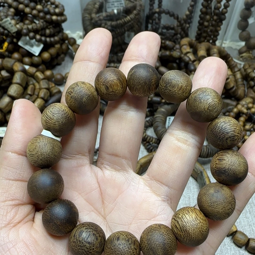 手串沉香浮沉莺歌绿多样性发货一条卡13-17克