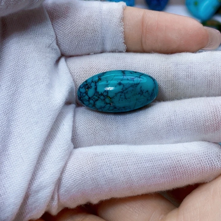 绿松石未镶嵌饰品