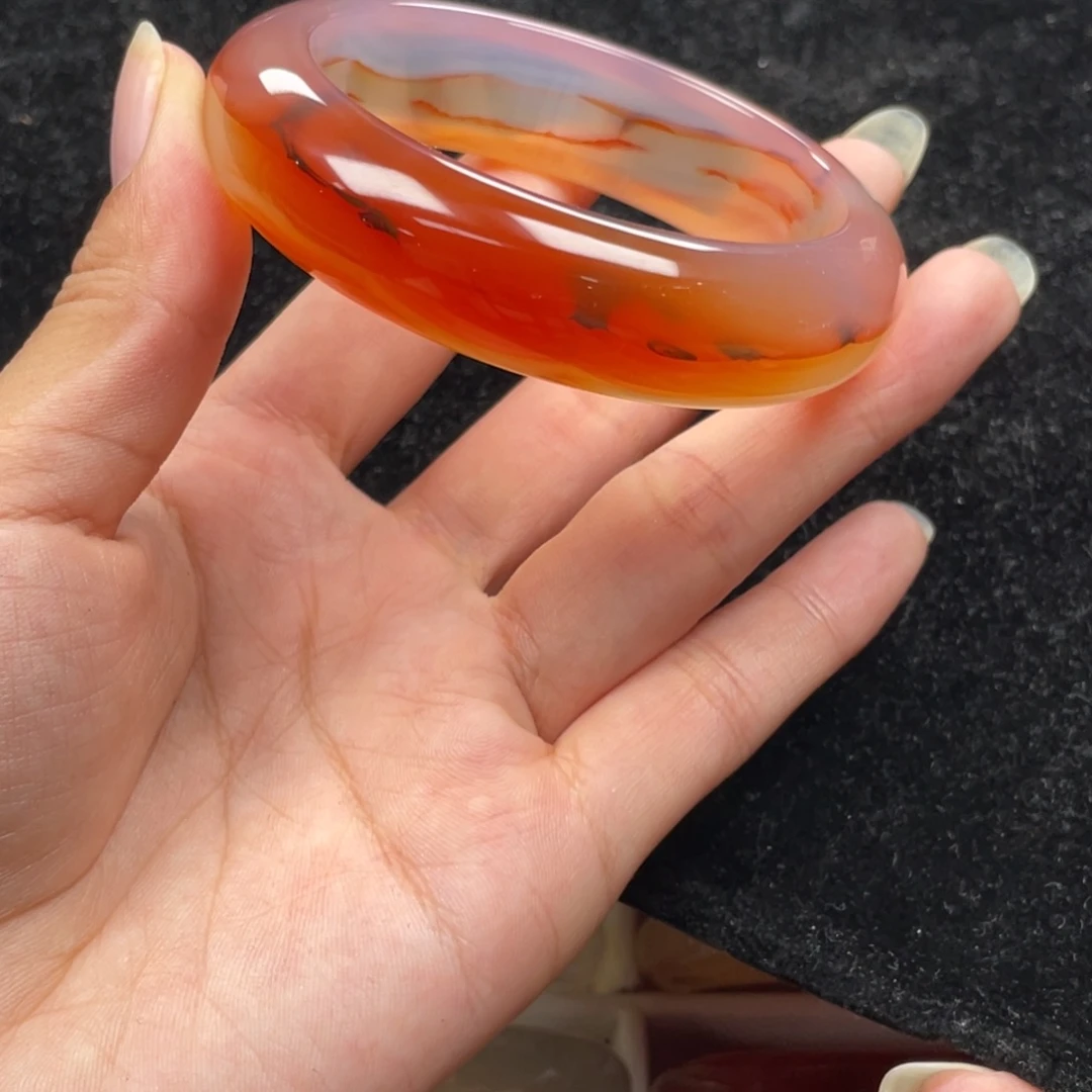 手镯玛瑙/玉髓未镶嵌