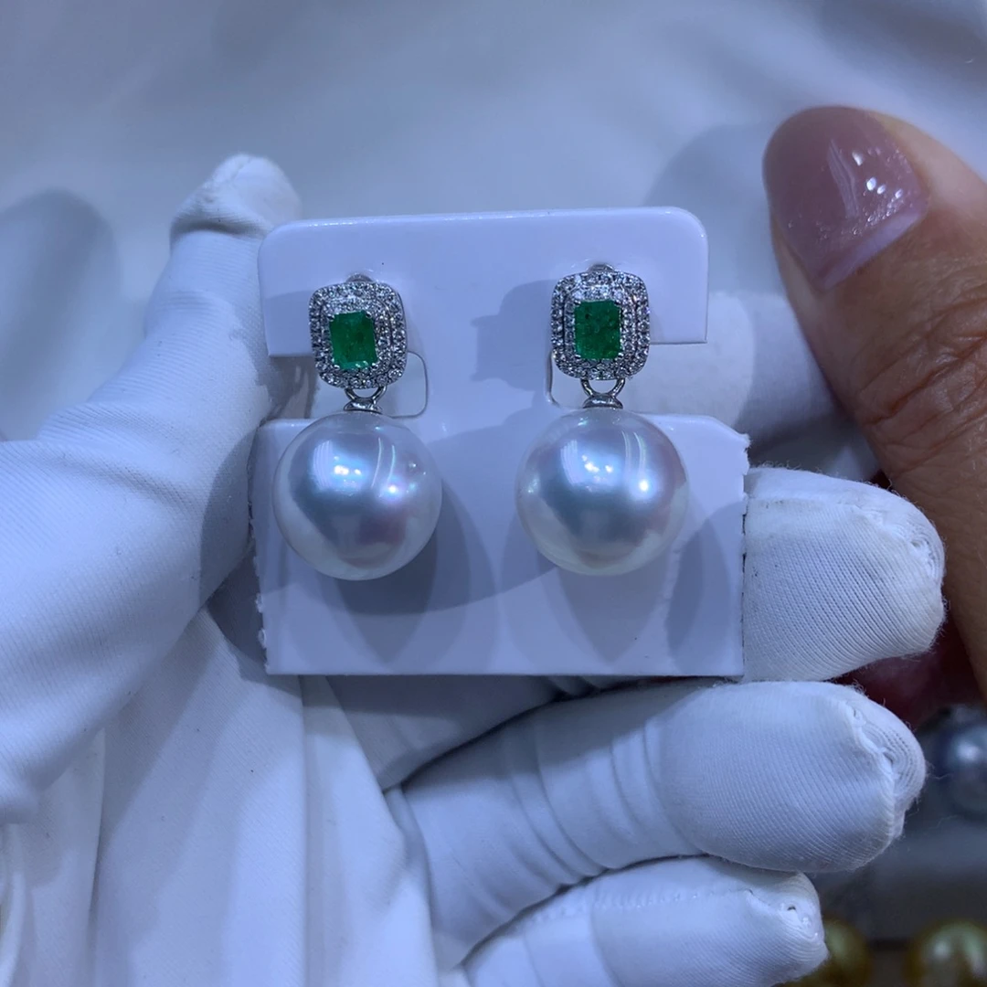 海水珍珠耳饰18K金镶嵌