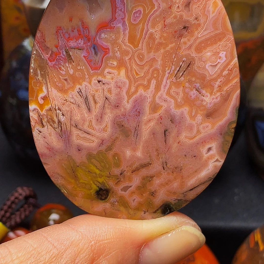 未镶嵌颈饰玛瑙/玉髓挣****猬