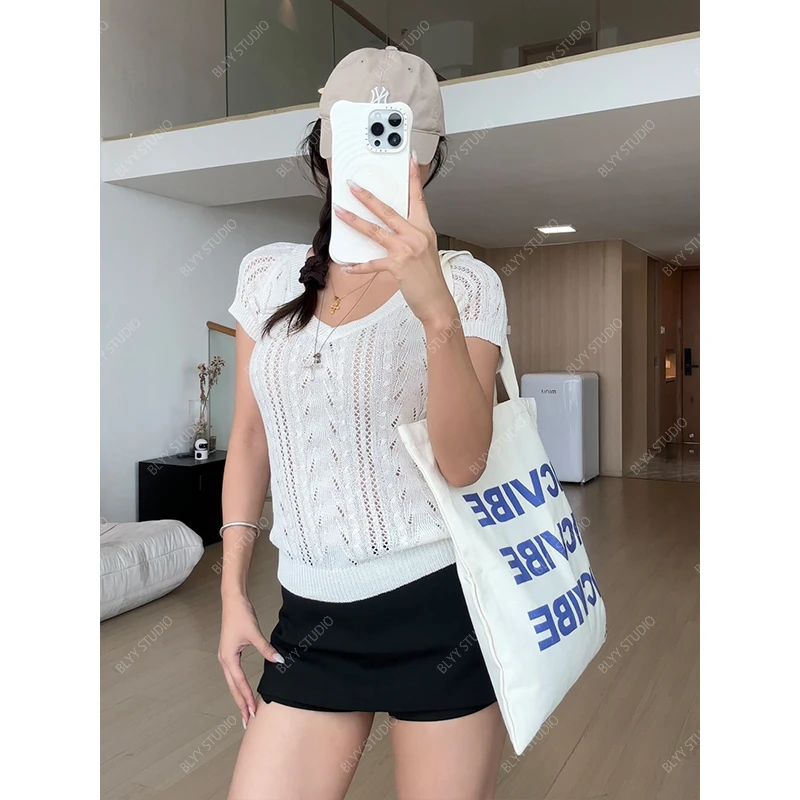 【部分现】v领镂空微透短袖针织衫女2025新款修身显瘦绝美上衣M1269