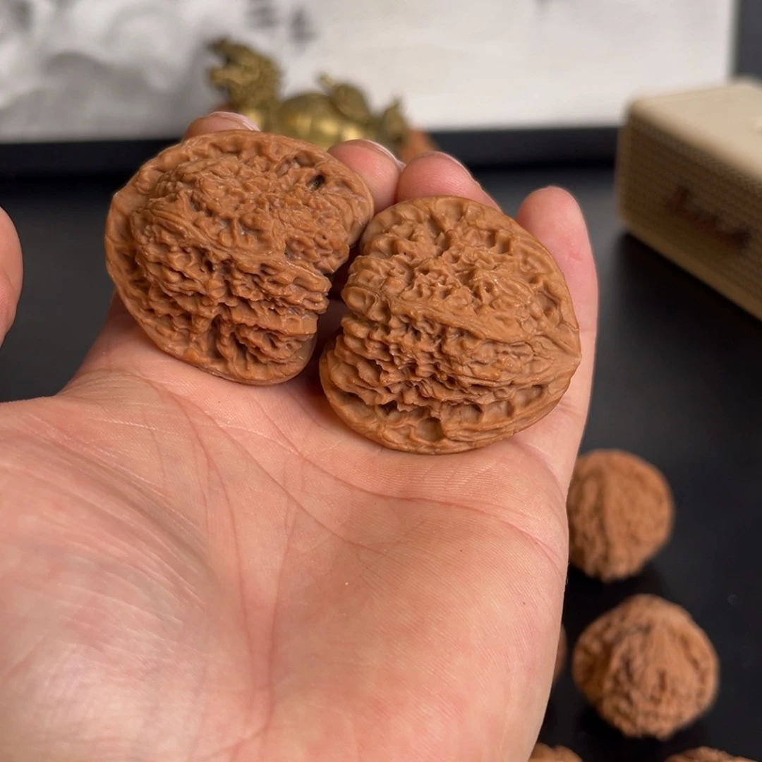 核***王文玩核桃吊坠南疆