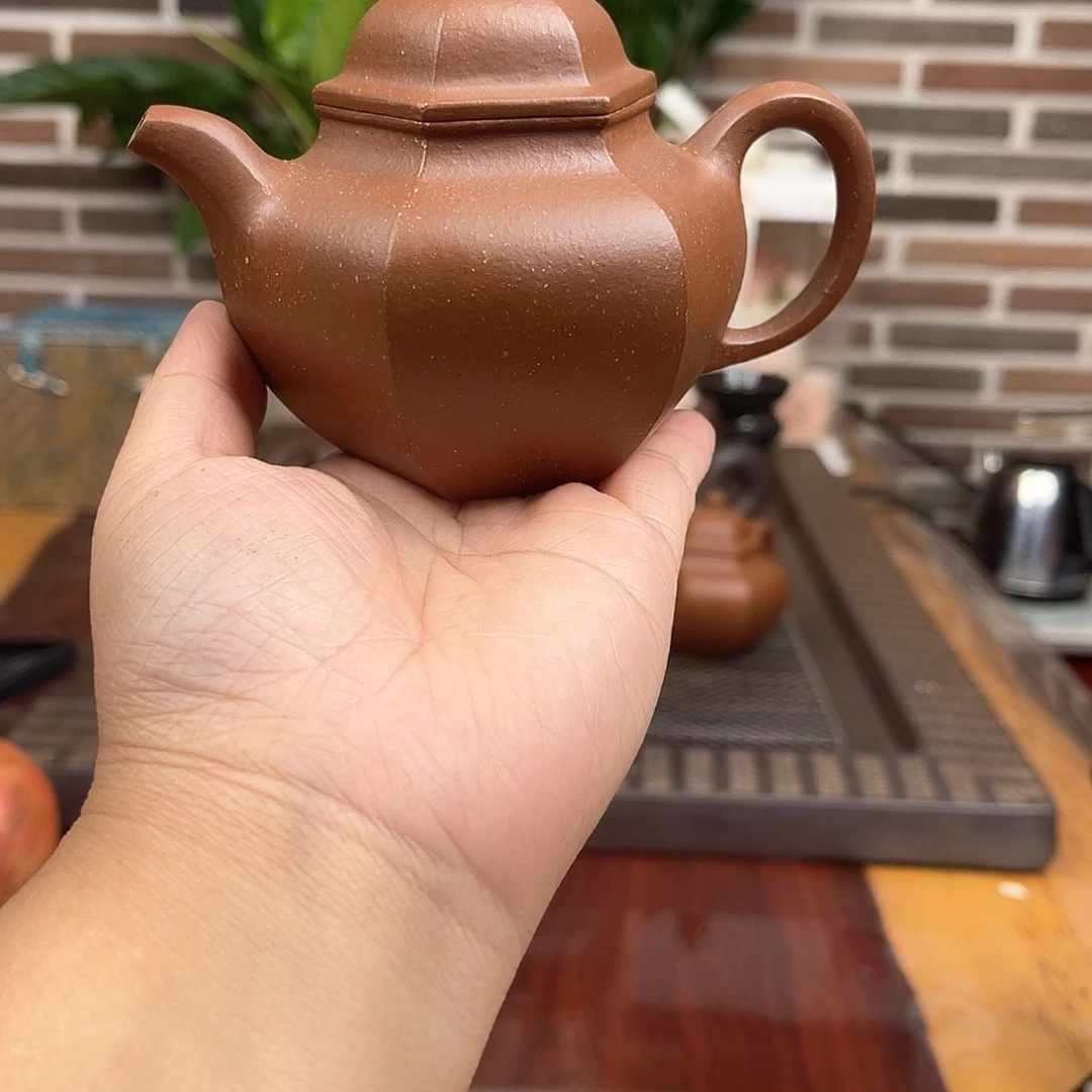 茶壶紫砂掇球180毫升降坡泥