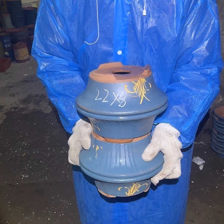 紫砂紫砂花盆和一