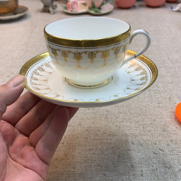 金瓷阁家的美丽瓷器