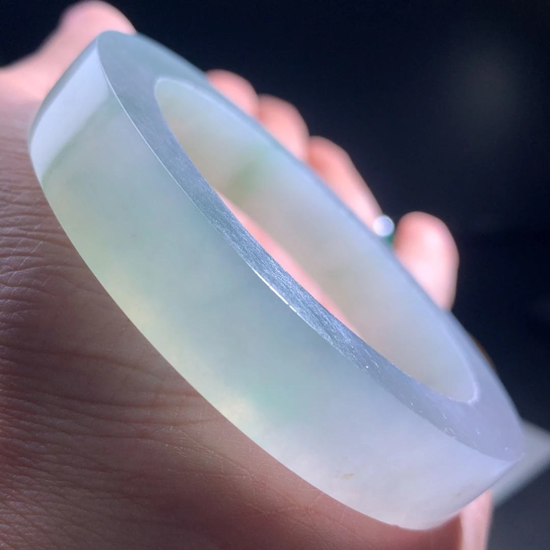 未镶嵌手镯定制翡翠